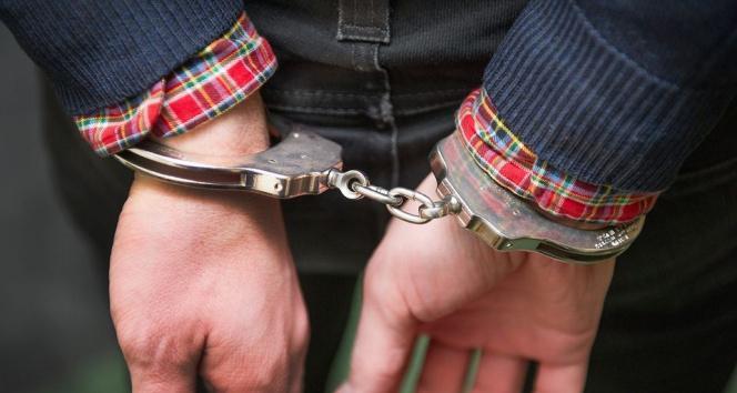 Ankara'da FETÖ operasyonu! 13 kişi tutuklandı Ankara'da FETÖ operasyonu! 13 kişi tutuklandı